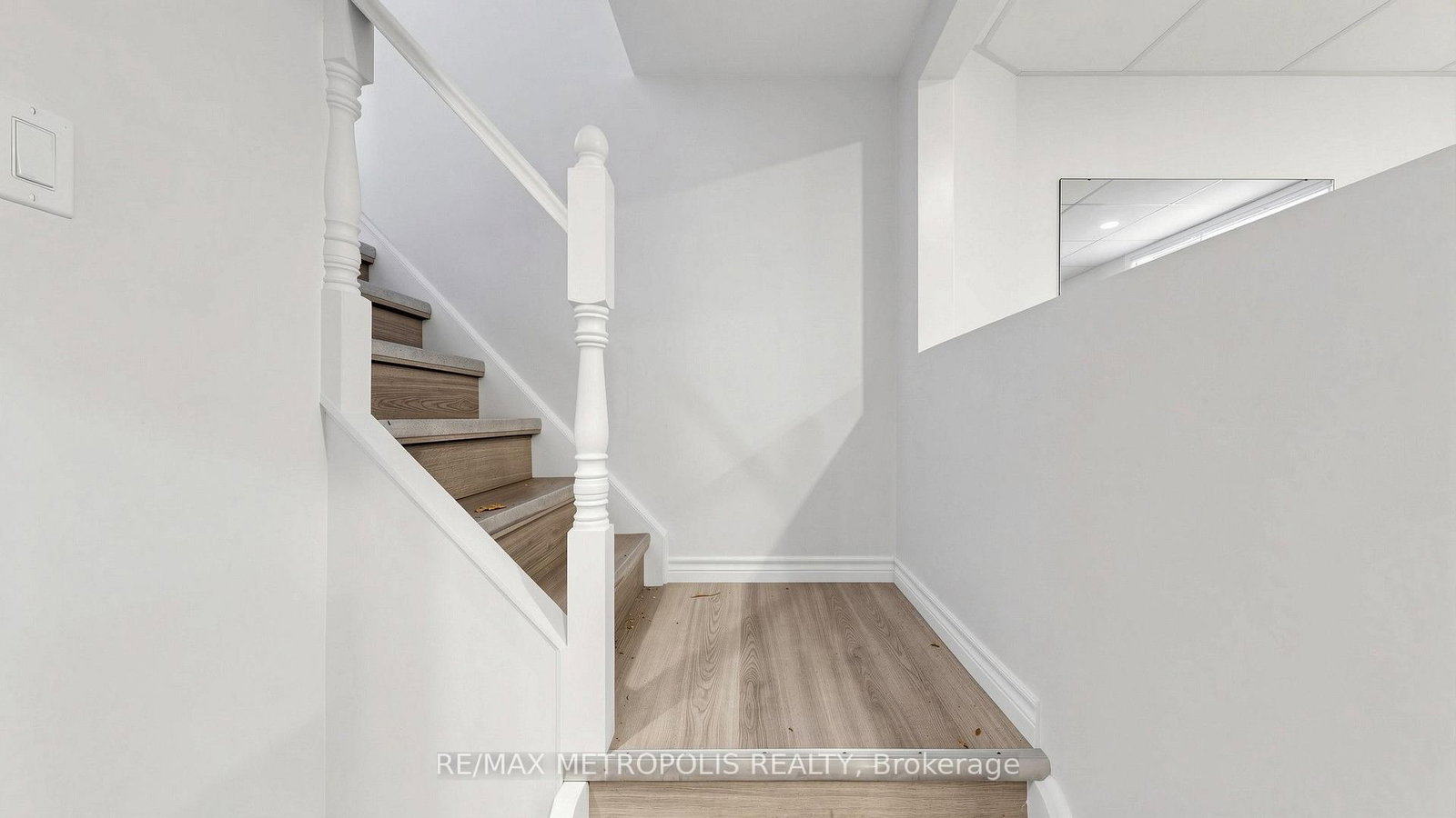 139 Pandora Circle • Toronto, ON photo 28
