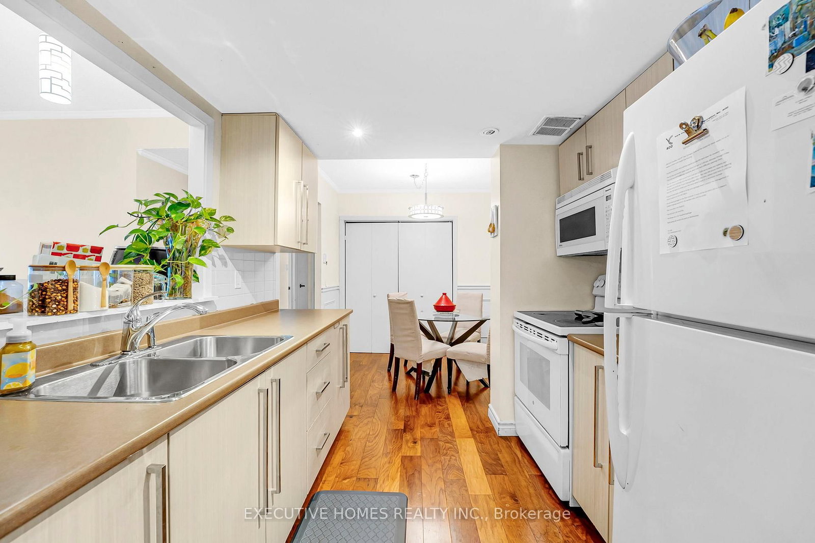 3131 Bridletowne Circle • #508 • Toronto, ON photo 13