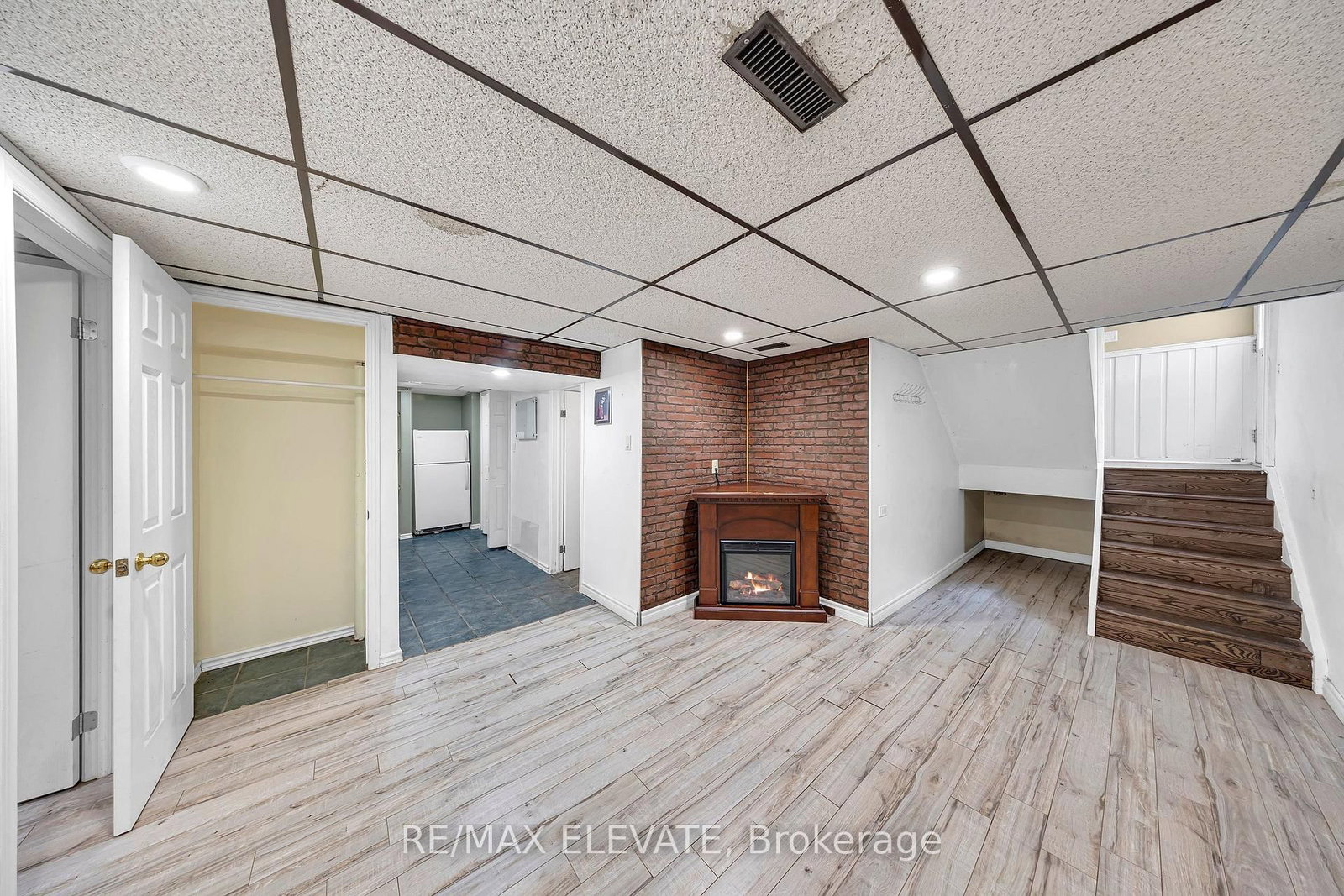 163 Brunswick Court • Oshawa, ON photo 31