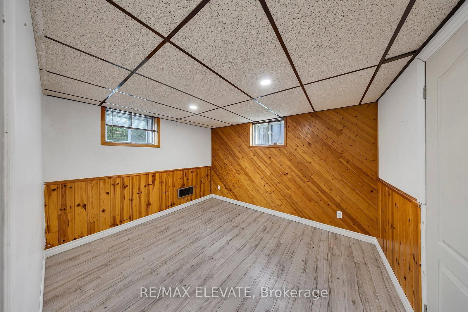 163 Brunswick Court • Oshawa, ON photo 37