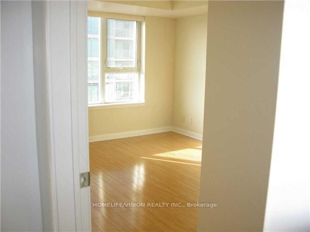 25 Town Centre Court • #2708 • Toronto, ON photo 8