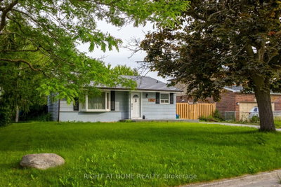 1327 Commerce Street • Pickering, ON photo 3