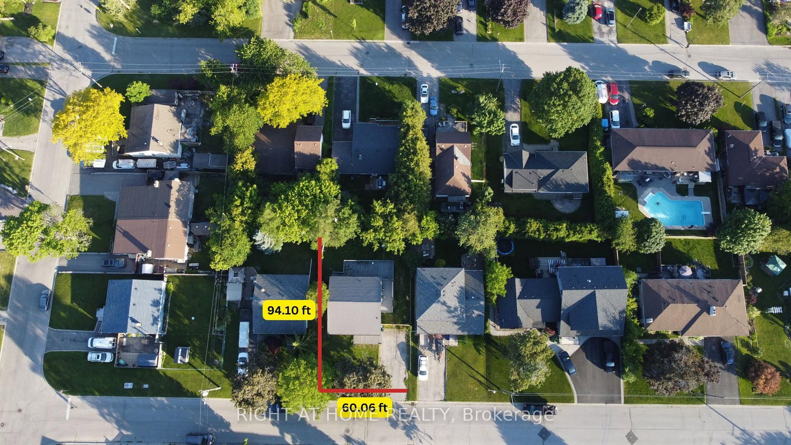 1327 Commerce Street • Pickering, ON photo 4
