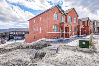 1267 Winding Woods Trail • Pickering, ON photo 3
