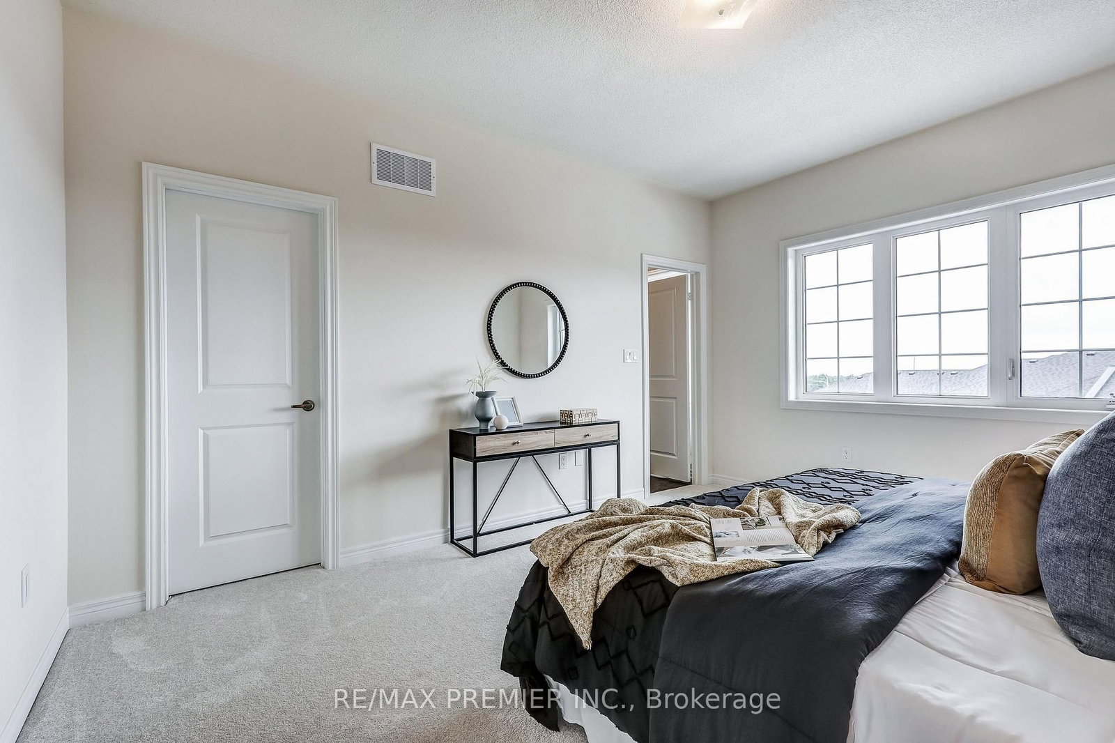 1267 Winding Woods Trail • Pickering, ON photo 39