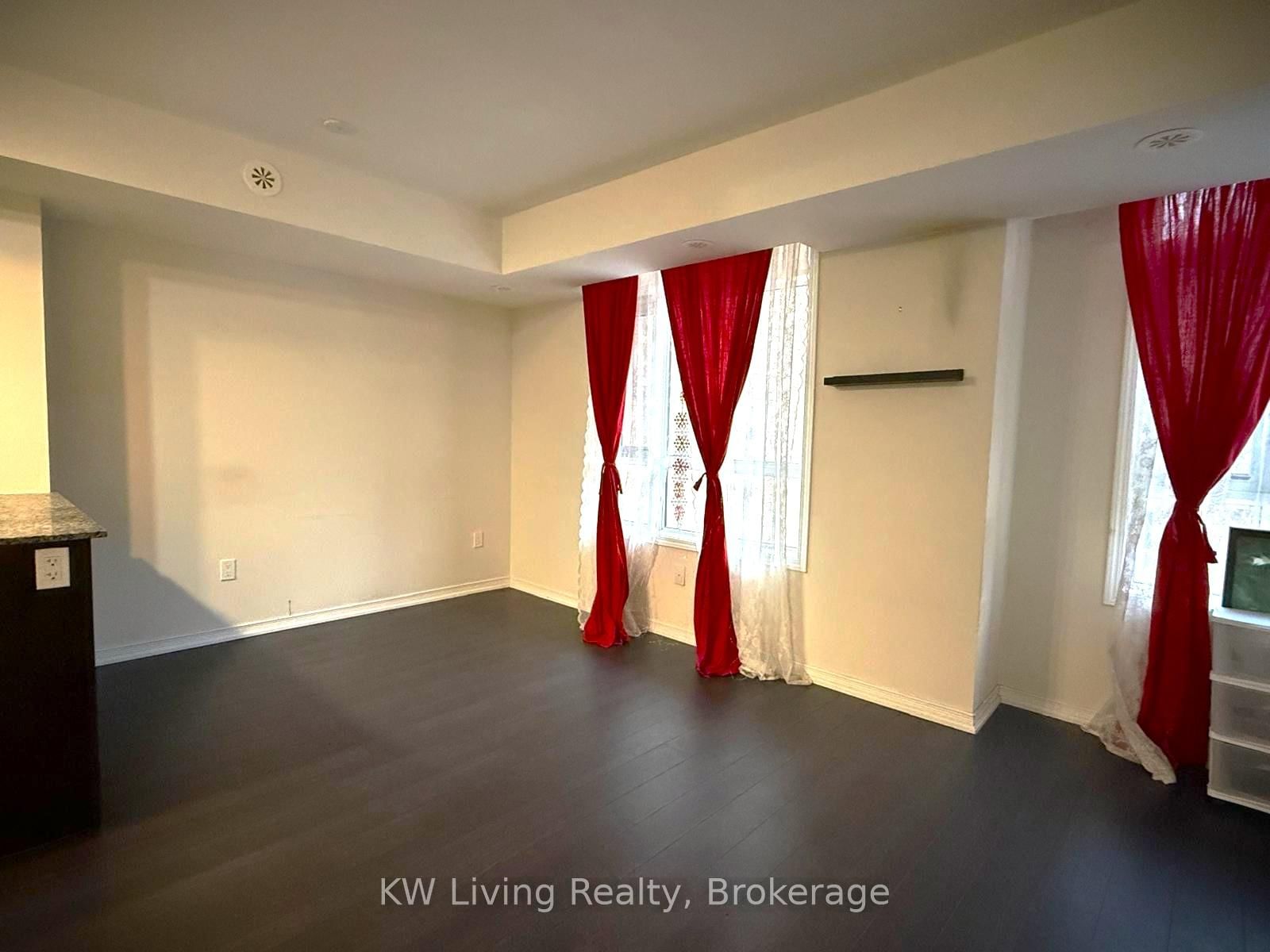 1070 Progress Avenue • #304 • Toronto, ON photo 4