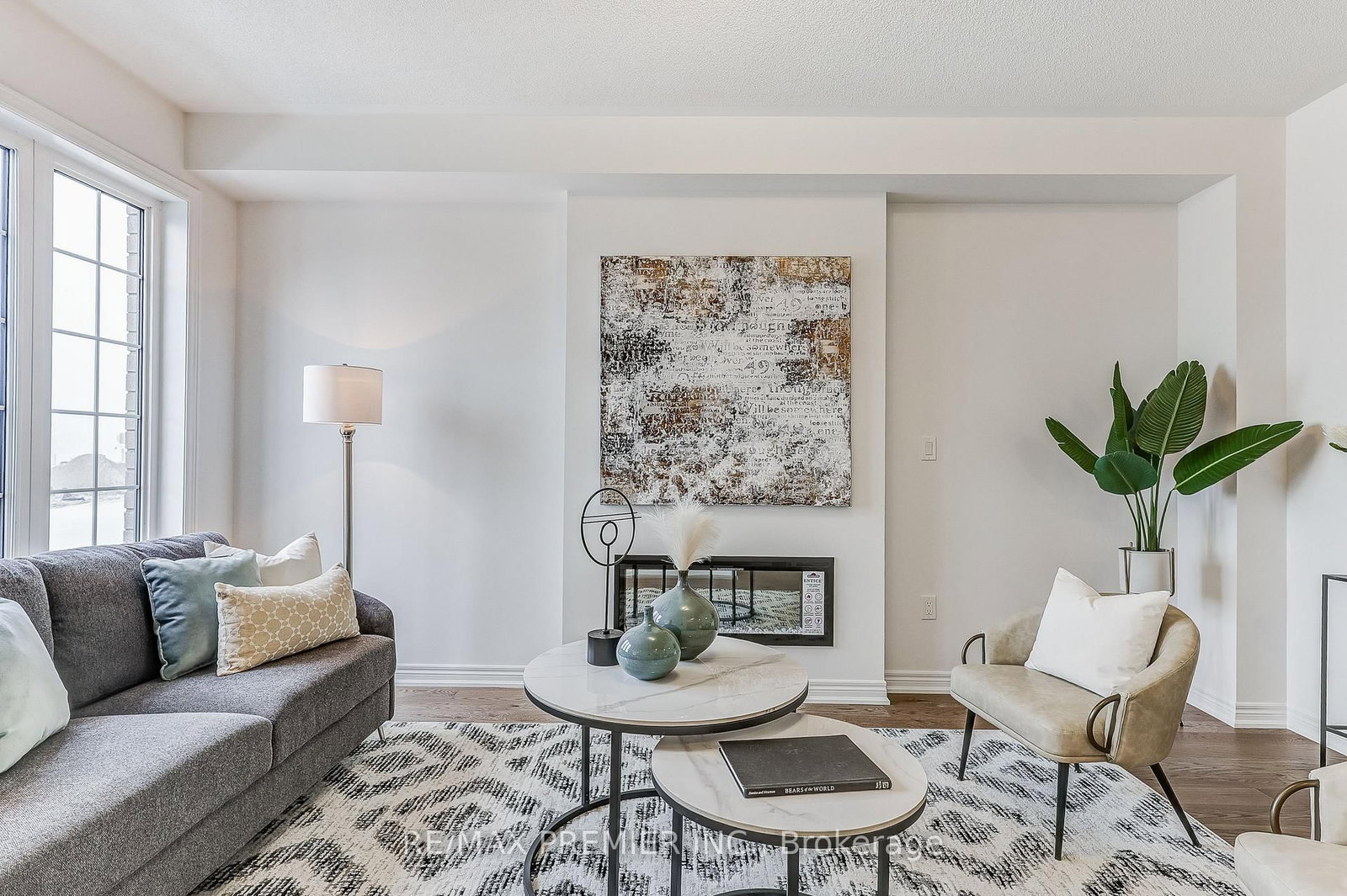 1228 Elizabeth Mackenzie Drive • Pickering, ON photo 20