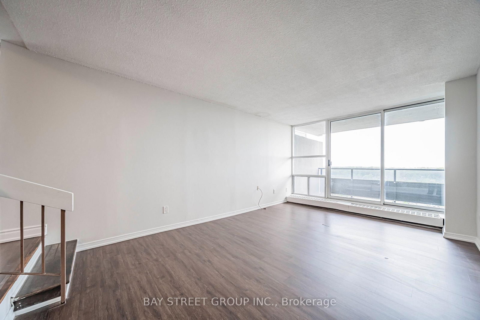 4101 Sheppard Avenue E • #1401 • Toronto, ON photo 13
