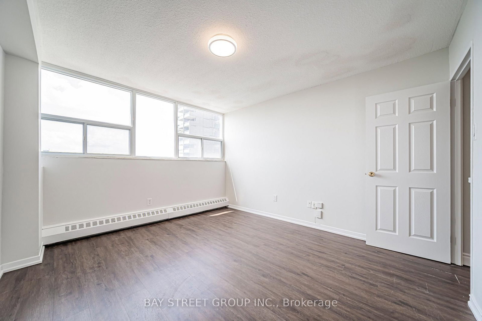 4101 Sheppard Avenue E • #1401 • Toronto, ON photo 22