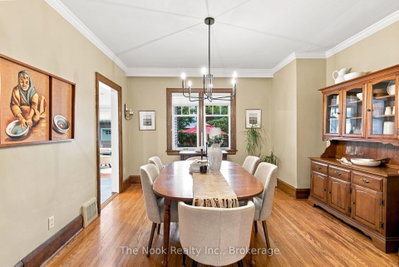21 Westmoreland Avenue • Oshawa, ON photo 9