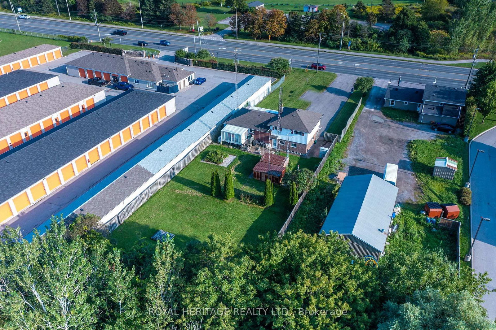 1000 Taunton Road E • Whitby, ON photo 11
