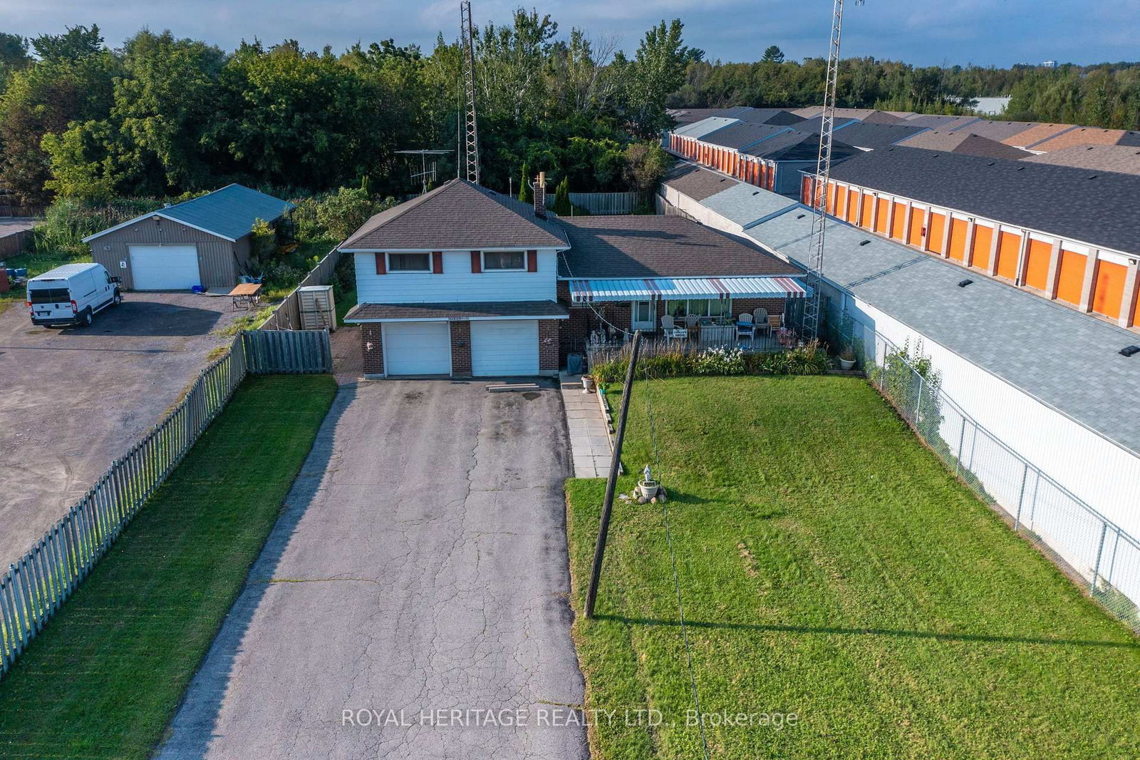 1000 Taunton Road E • Whitby, ON photo 4