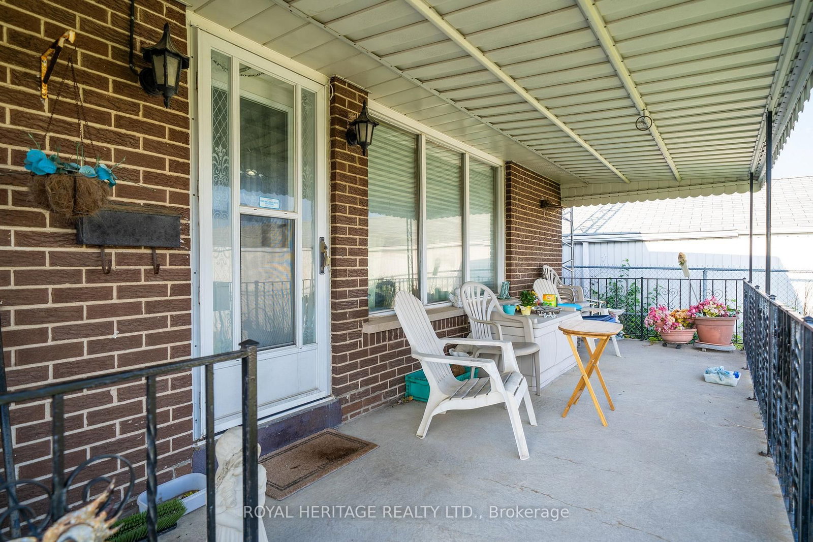 1000 Taunton Road E • Whitby, ON photo 6