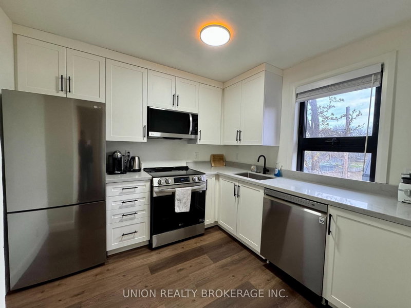 Upper - 2137 Gerrard Street E