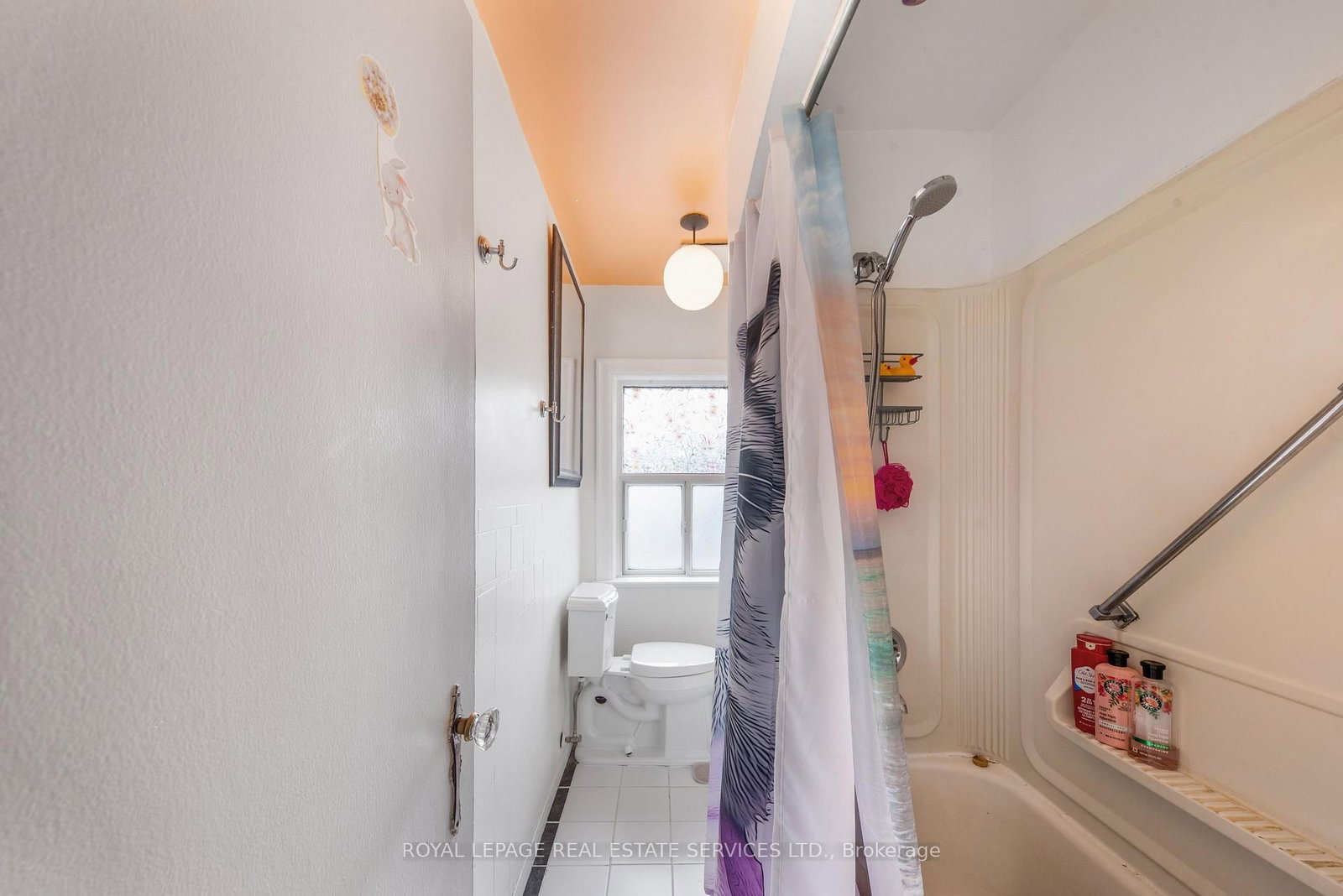 761 Kingston Road • Toronto, ON photo 17