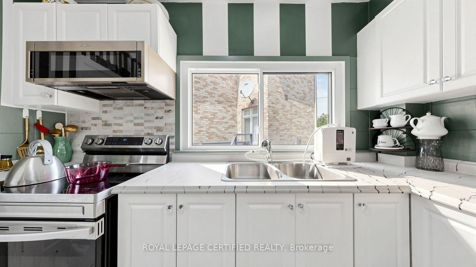 922A Danforth Road • Toronto, ON photo 14