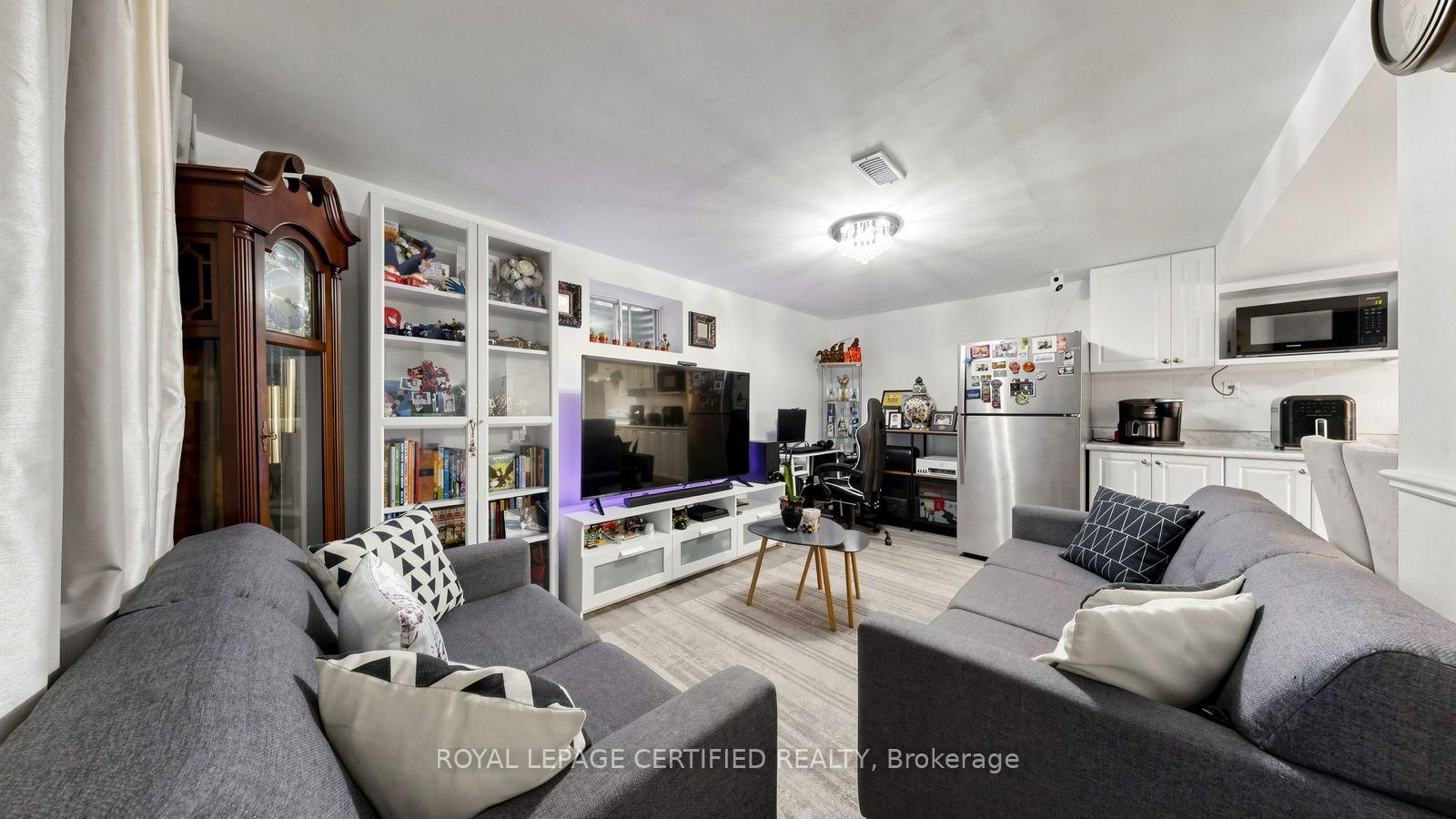 922A Danforth Road • Toronto, ON photo 31