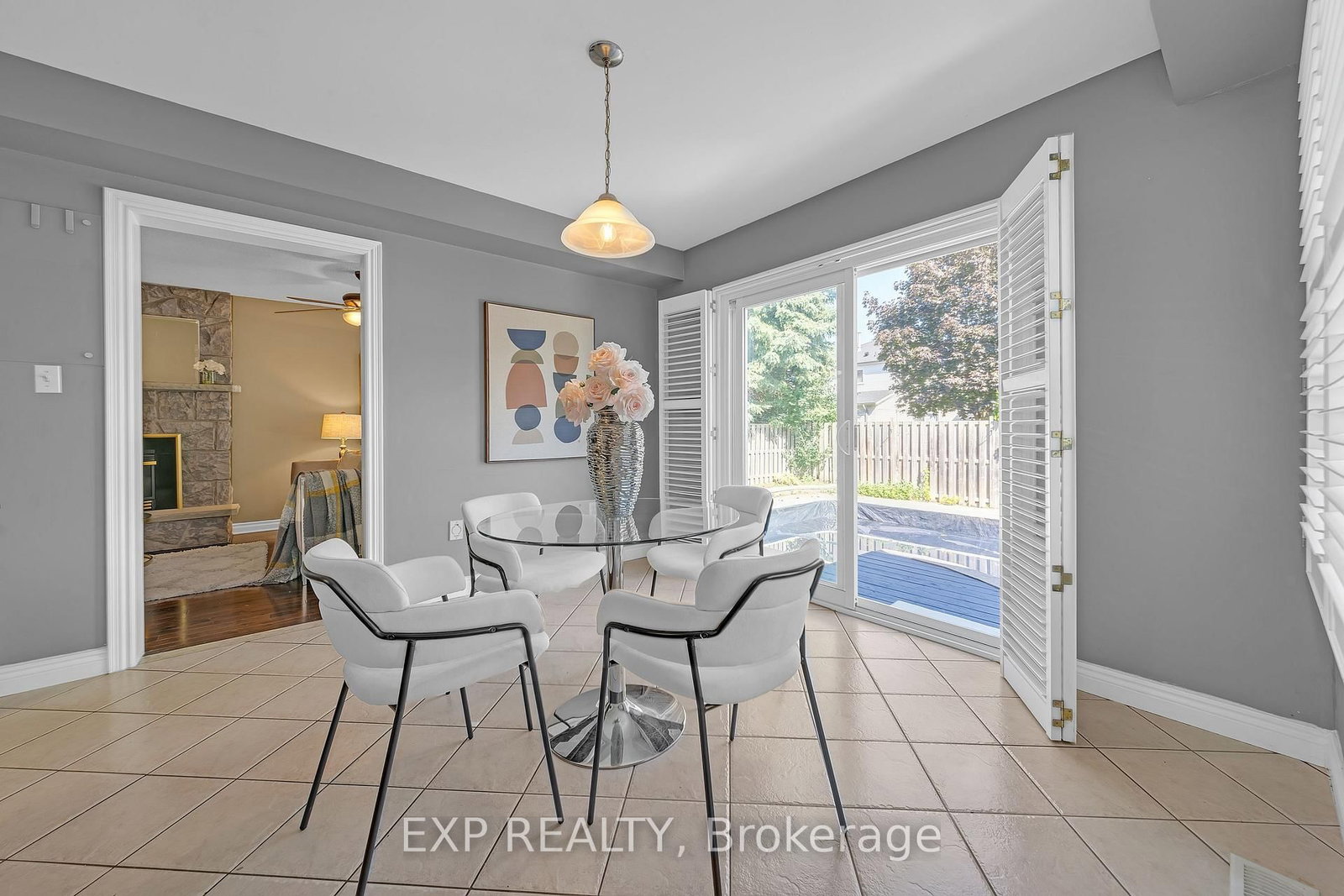 955 Snowbird Street • Oshawa, ON photo 13