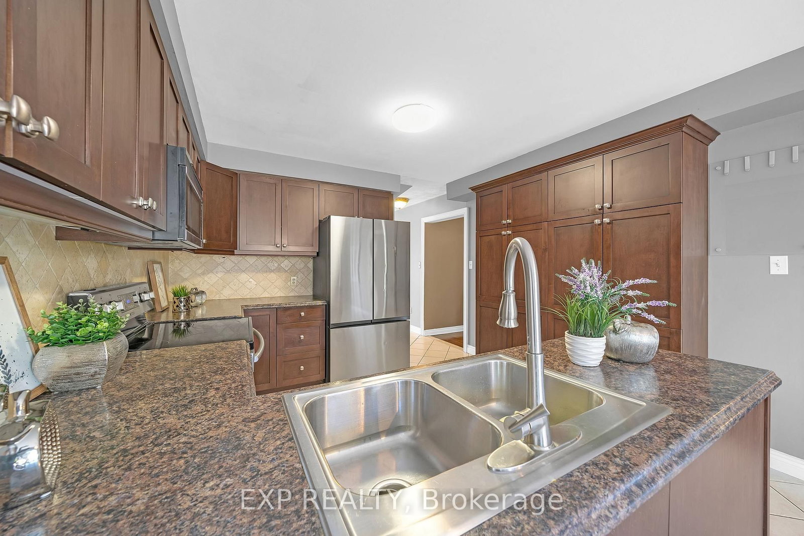 955 Snowbird Street • Oshawa, ON photo 17