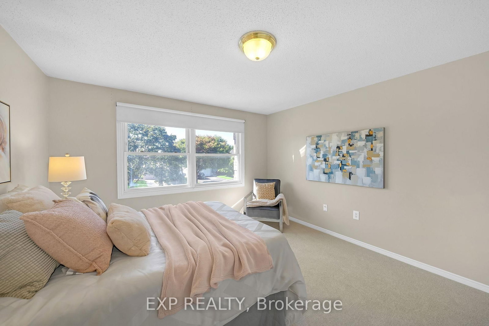 955 Snowbird Street • Oshawa, ON photo 23