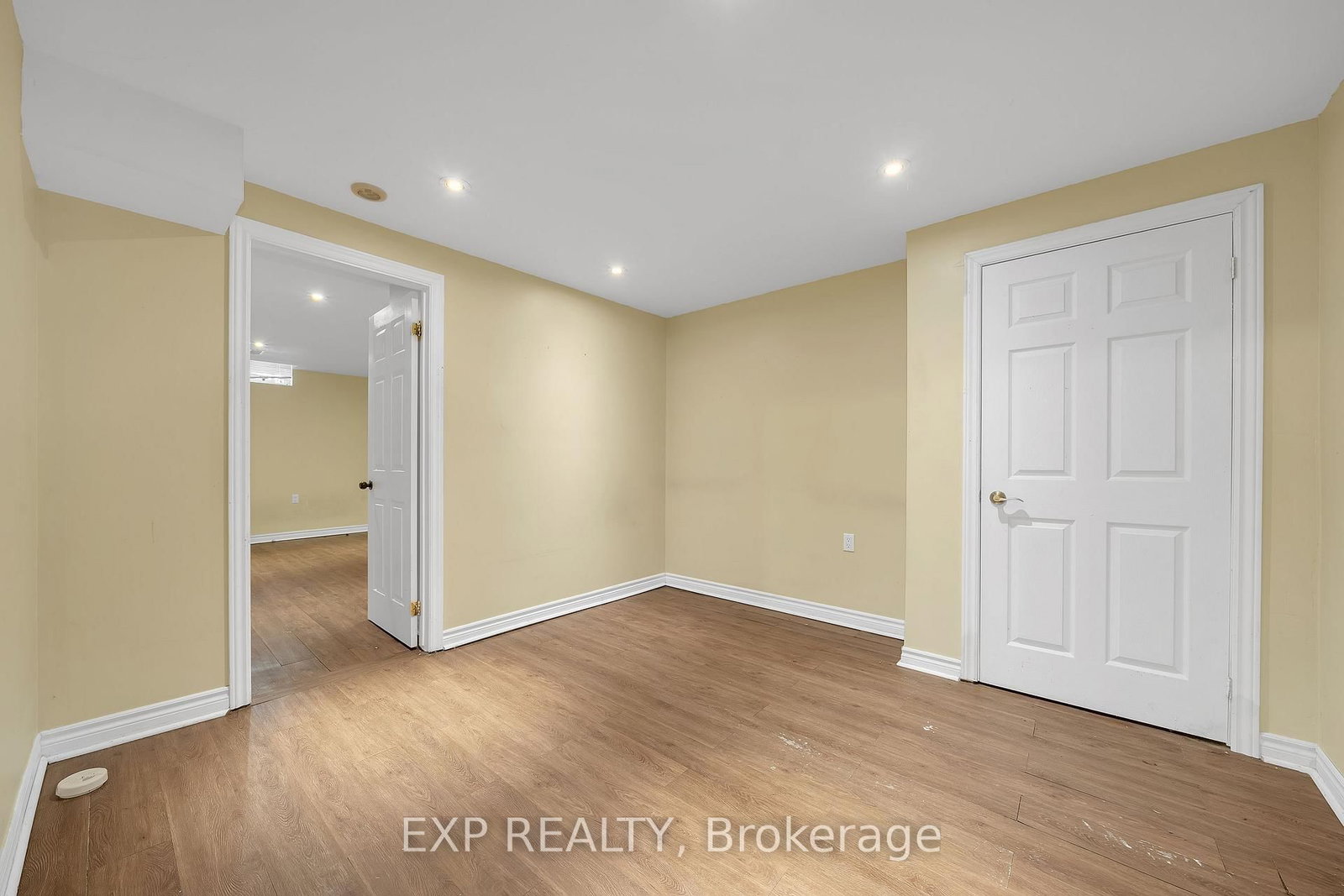955 Snowbird Street • Oshawa, ON photo 36