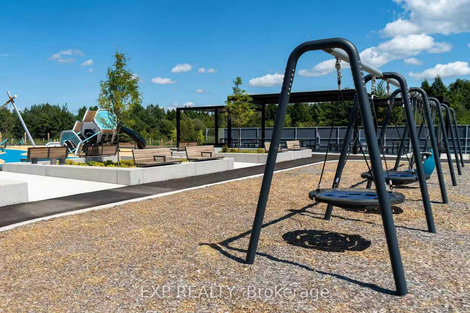 955 Snowbird Street • Oshawa, ON photo 46