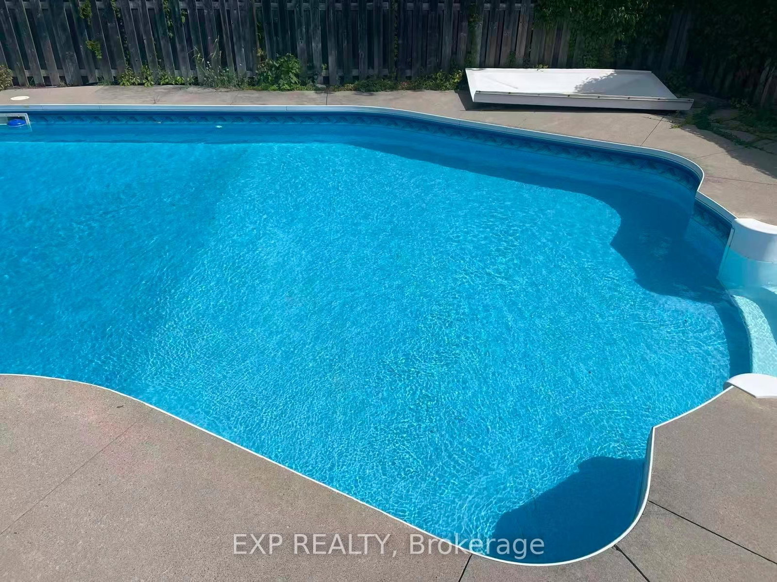 955 Snowbird Street • Oshawa, ON photo 48