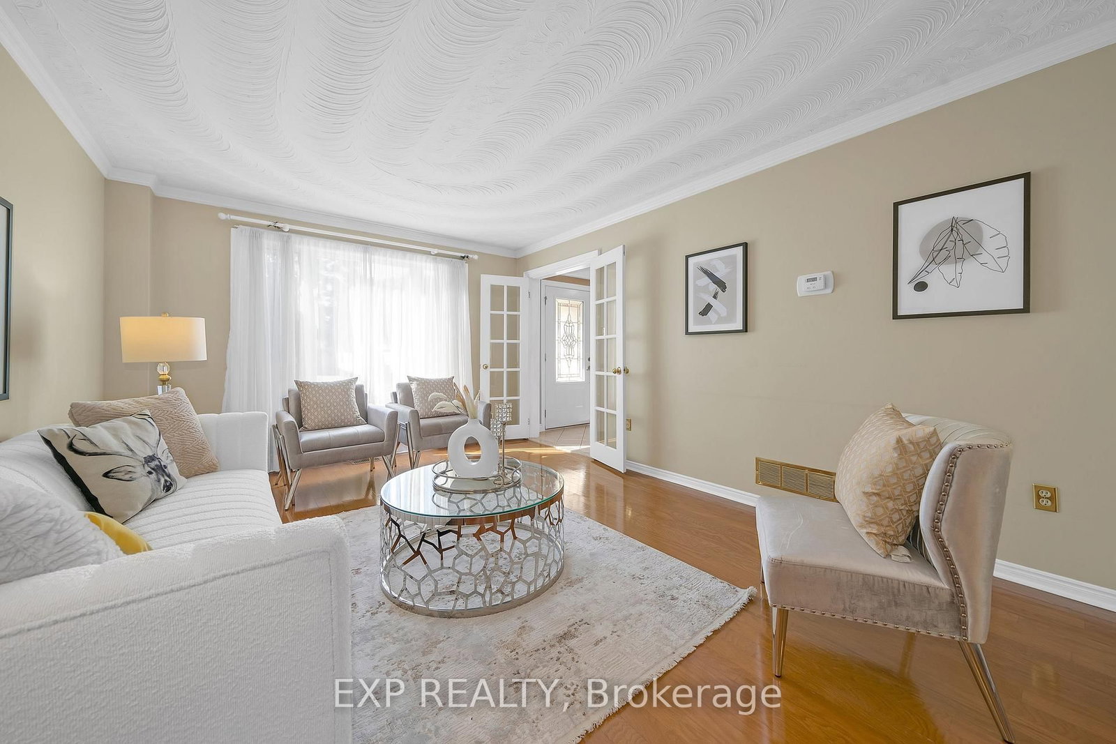 955 Snowbird Street • Oshawa, ON photo 8