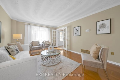 955 Snowbird Street • Oshawa, ON photo 8