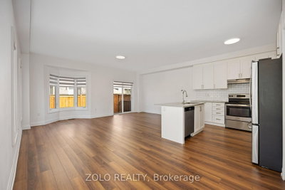 37 Prospect Way • Whitby, ON photo 8
