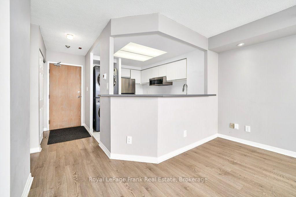 711 Rossland Road E • #806 • Whitby, ON photo 22