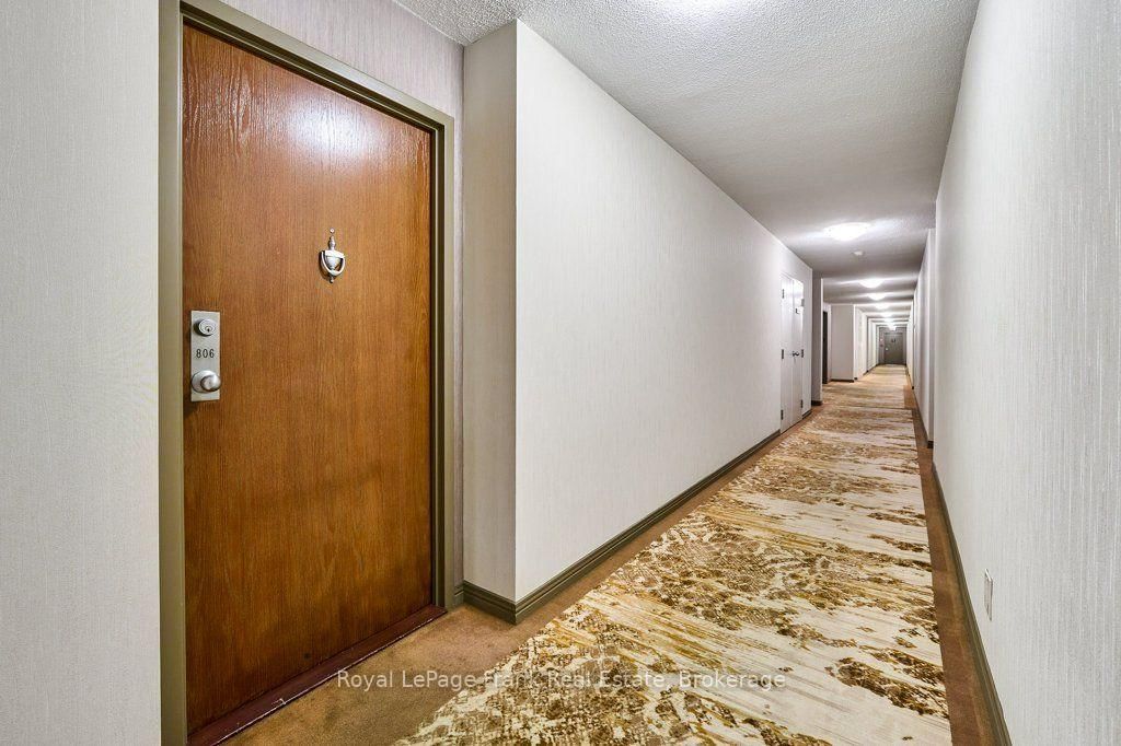 711 Rossland Road E • #806 • Whitby, ON photo 4