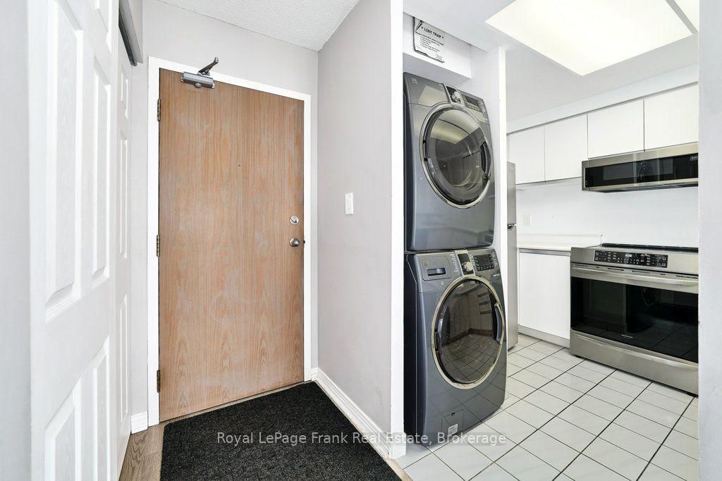 711 Rossland Road E • #806 • Whitby, ON photo 6