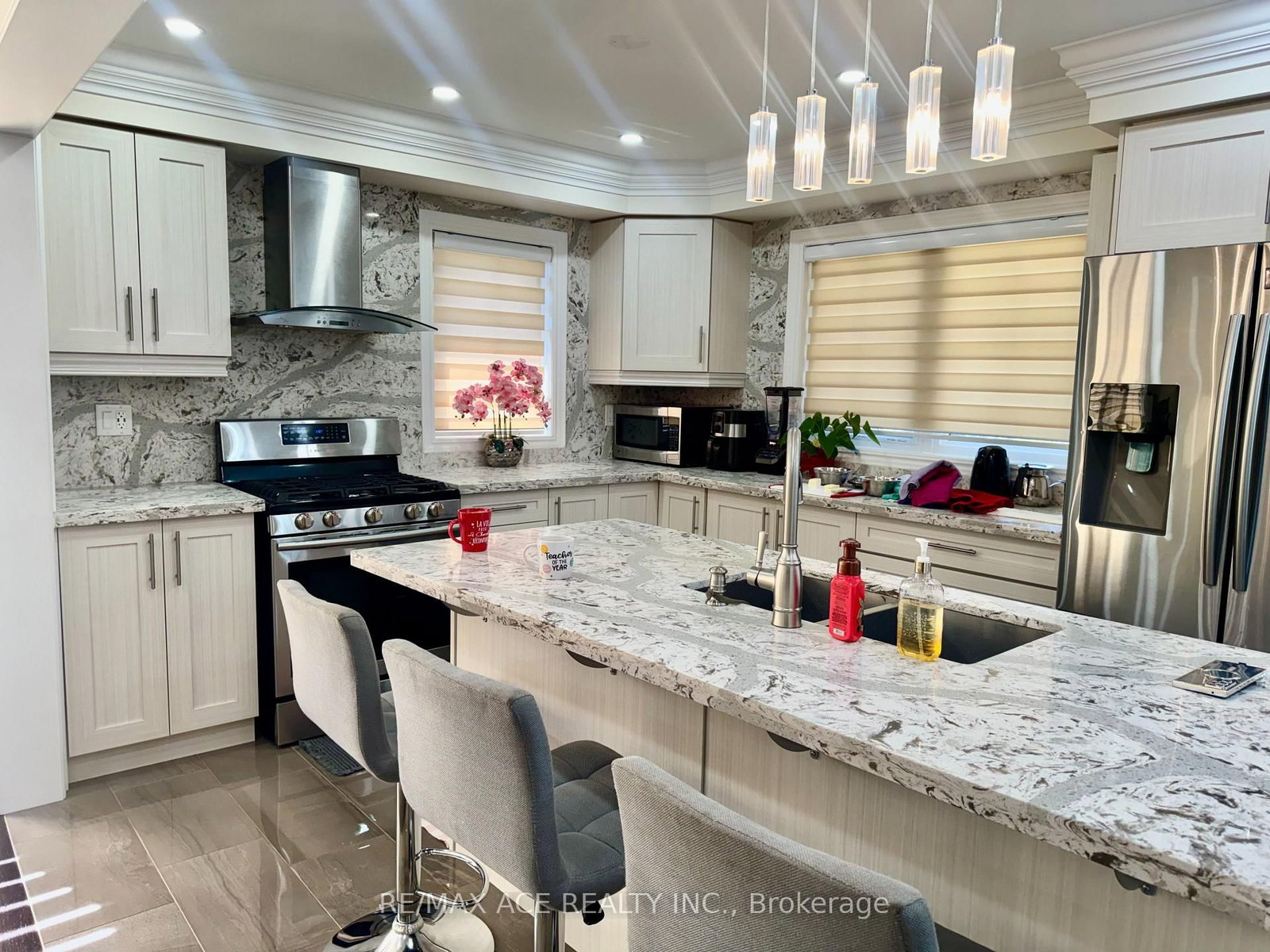 1011 Cameo Street • Pickering, ON photo 13