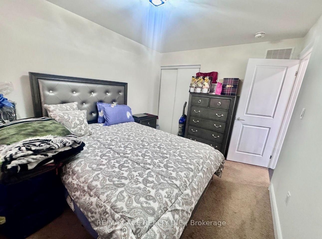 1011 Cameo Street • Pickering, ON photo 24