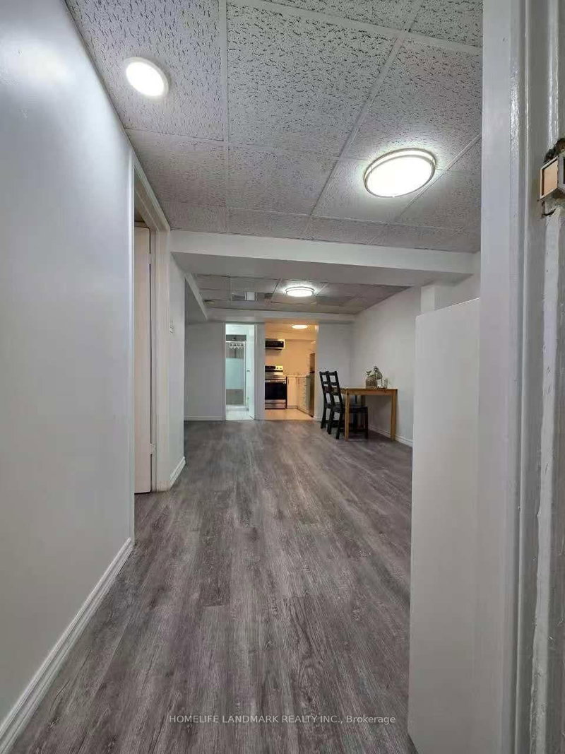 BSM 24 - 1500 Sandhurst Circle