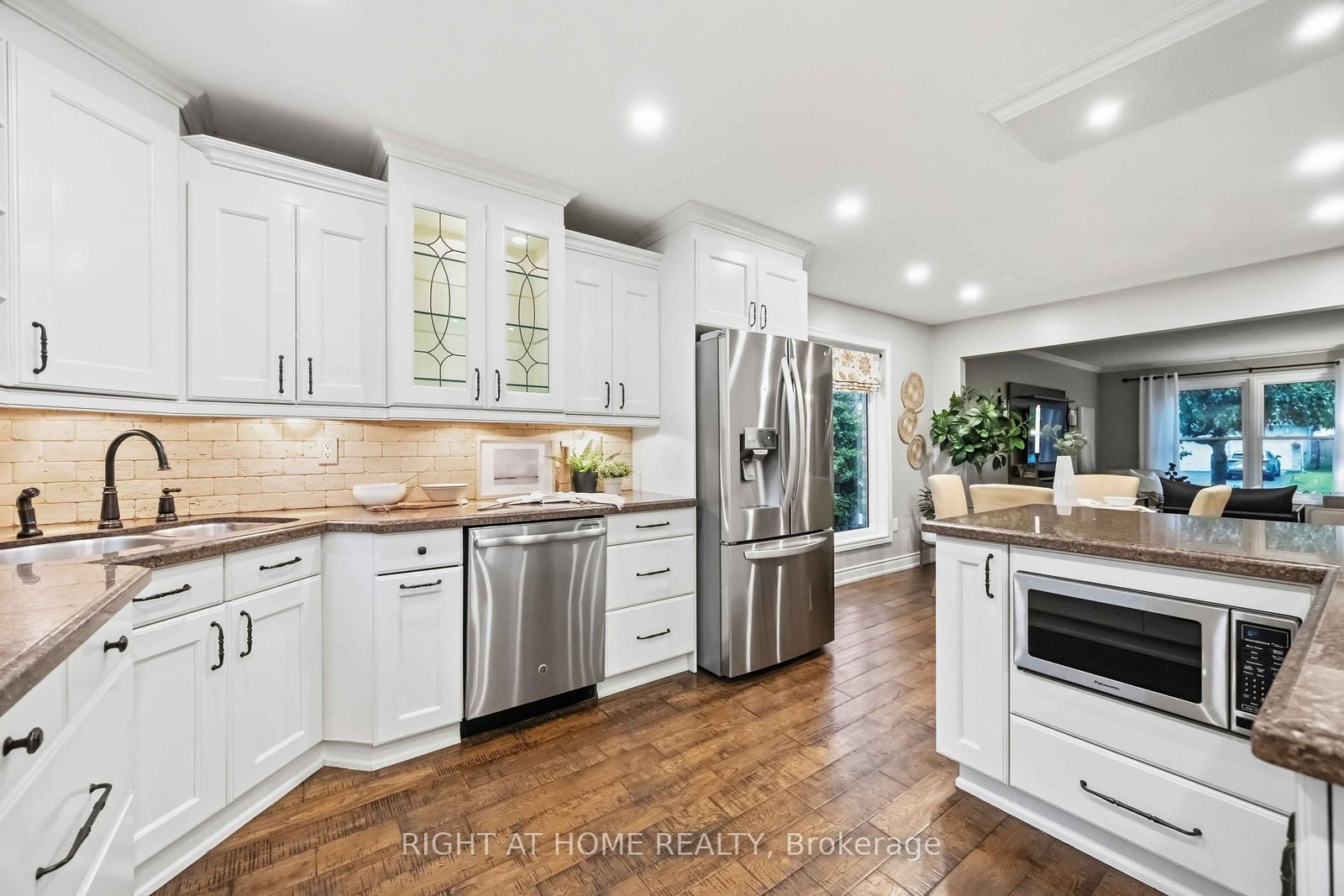 57 Morning Glory Crescent • Whitby, ON photo 13