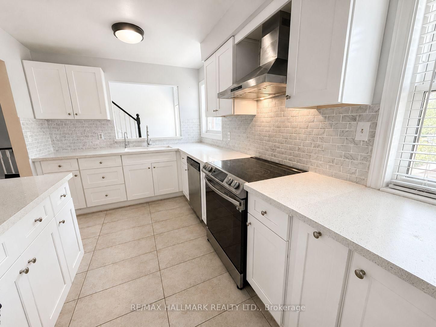 1665 Nash Road • #E11 • Clarington, ON photo 5
