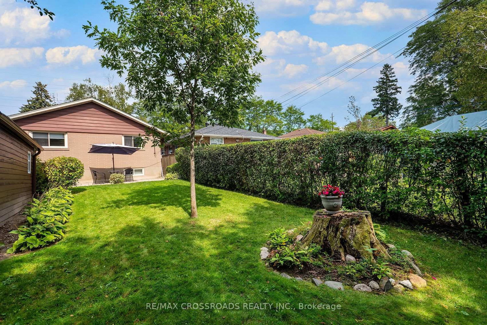 887 Brimorton Drive • Toronto, ON photo 33