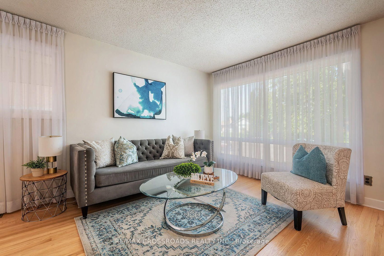 887 Brimorton Drive • Toronto, ON photo 8
