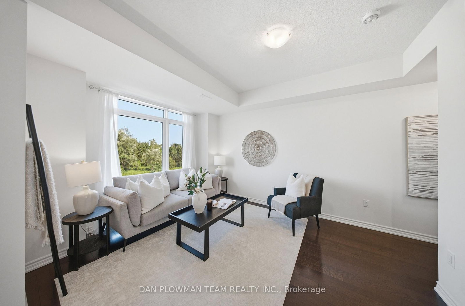 484 Salem Road S • Ajax, ON photo 9