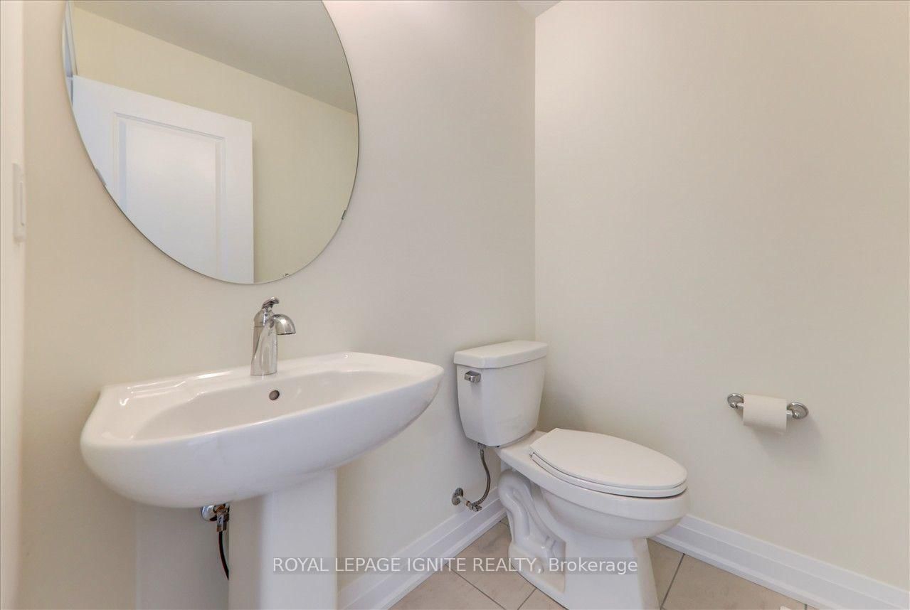 2815 Albatross Way • Pickering, ON photo 12