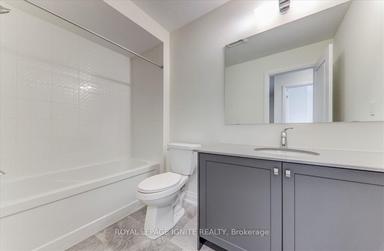 2815 Albatross Way • Pickering, ON photo 18