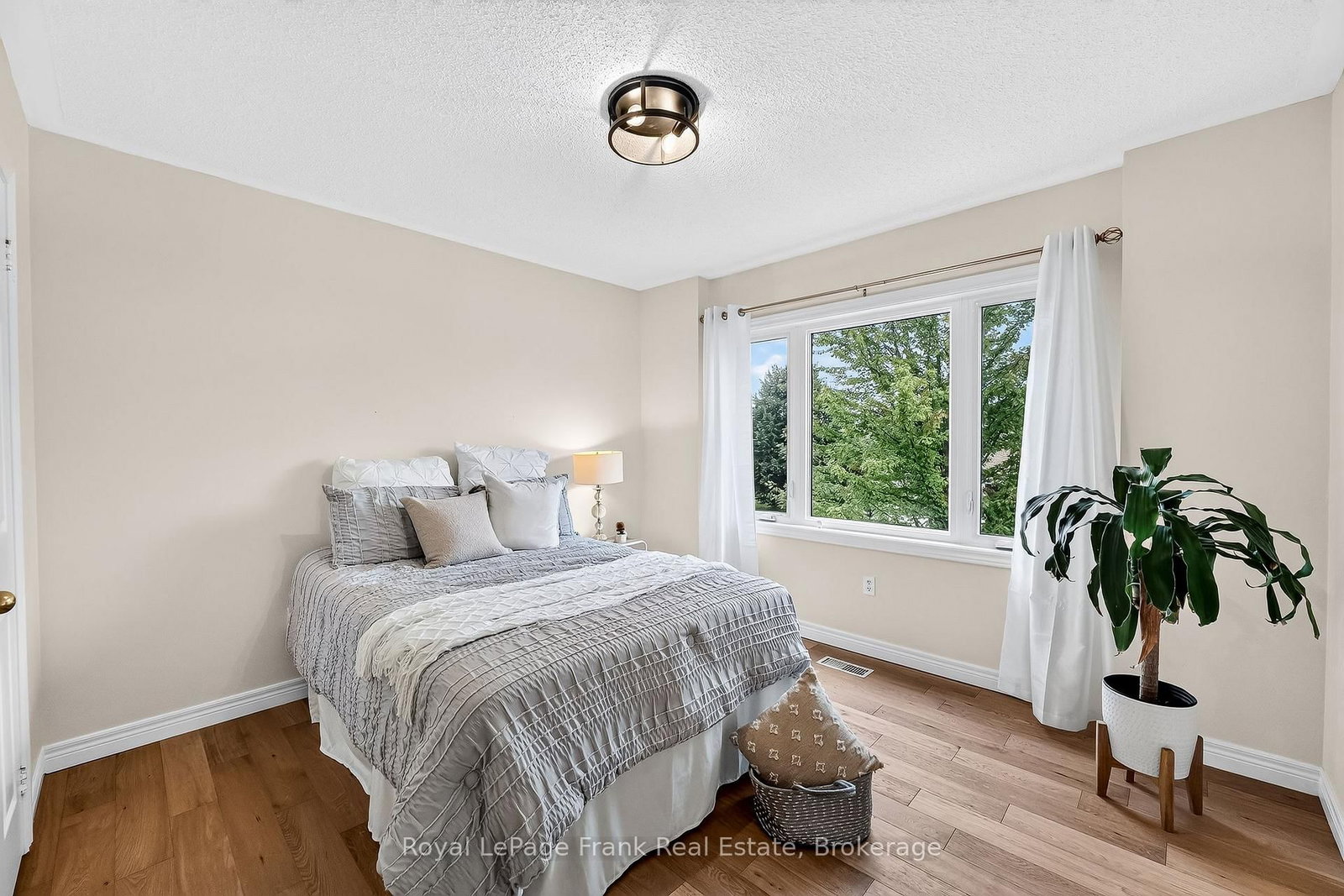 459 Victoria Street • Scugog, ON photo 27