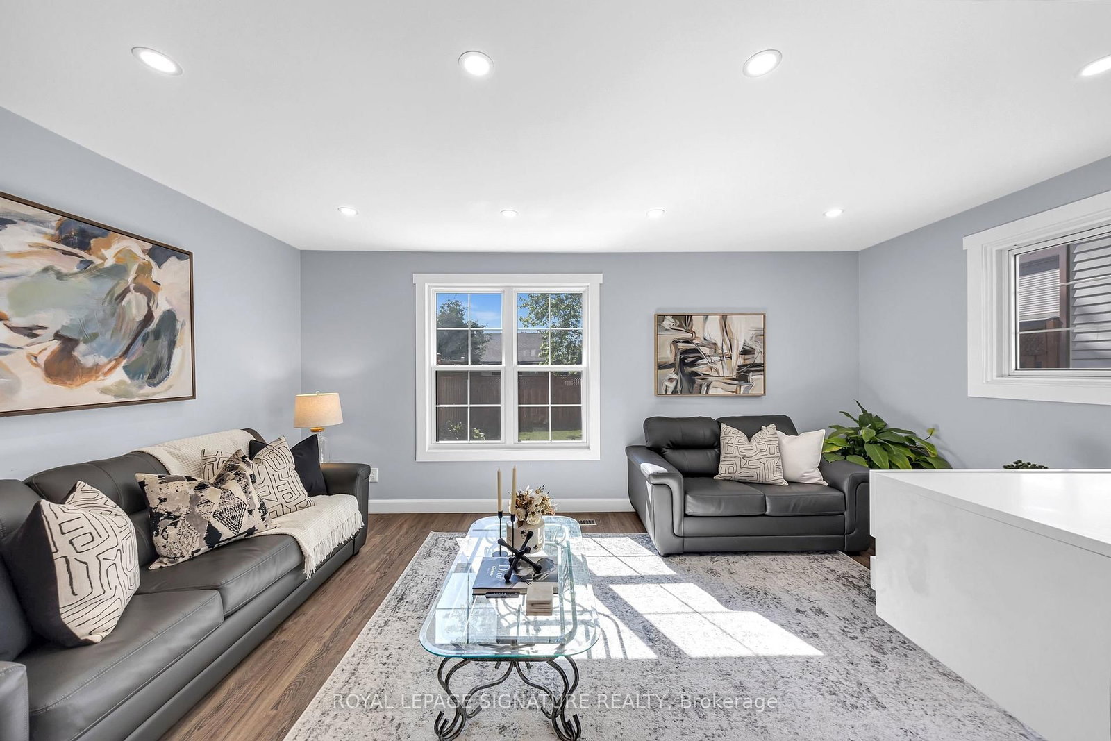 53 Banner Crescent • Ajax, ON photo 11