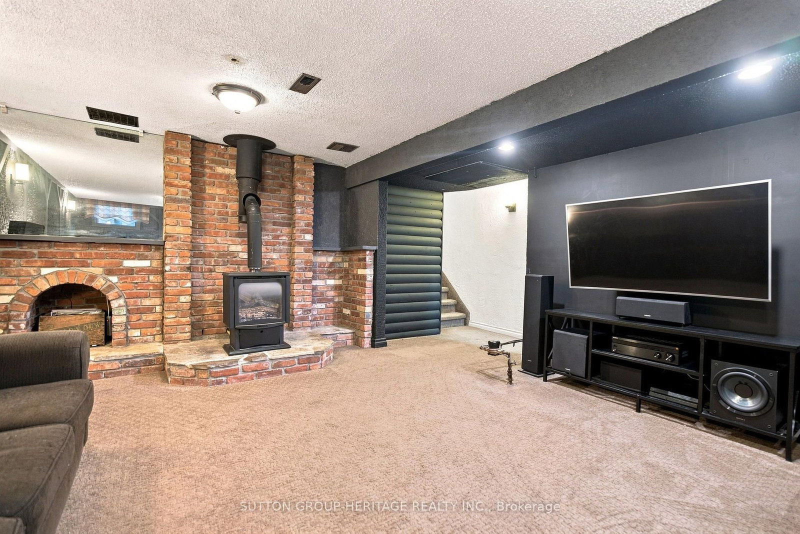 843 Carnation Court • Oshawa, ON photo 19