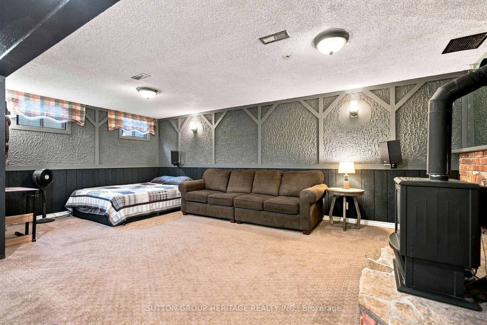 843 Carnation Court • Oshawa, ON photo 20