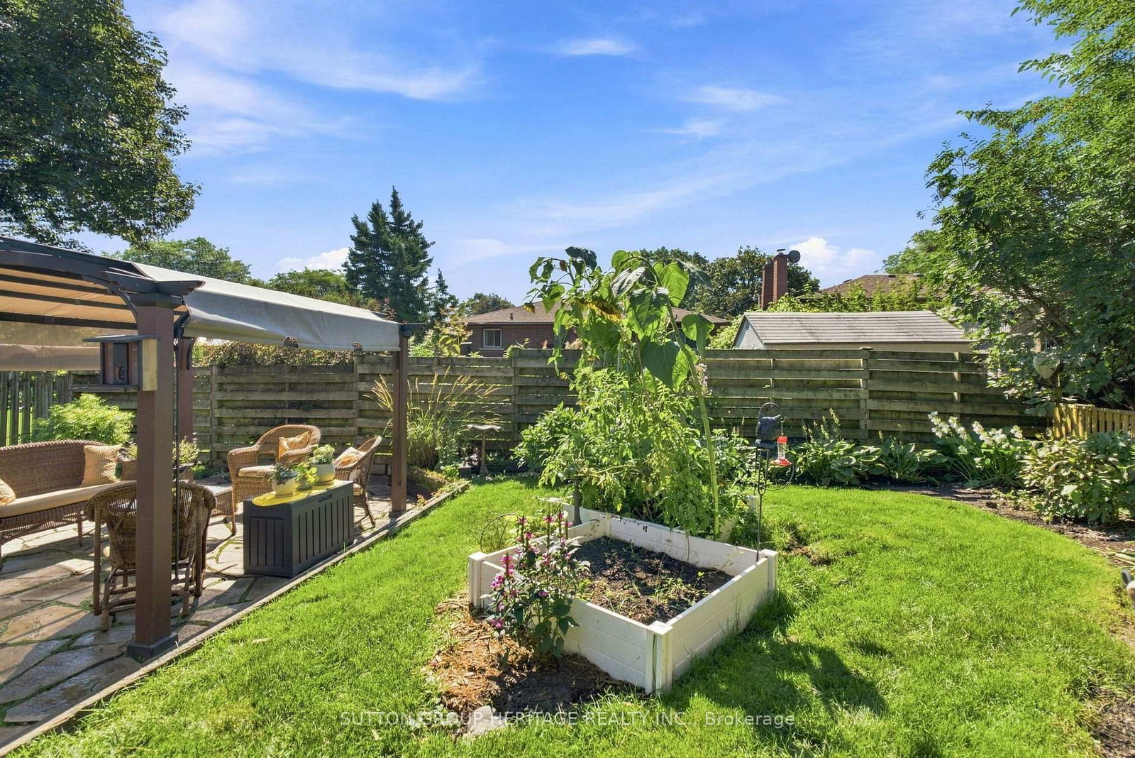 843 Carnation Court • Oshawa, ON photo 27