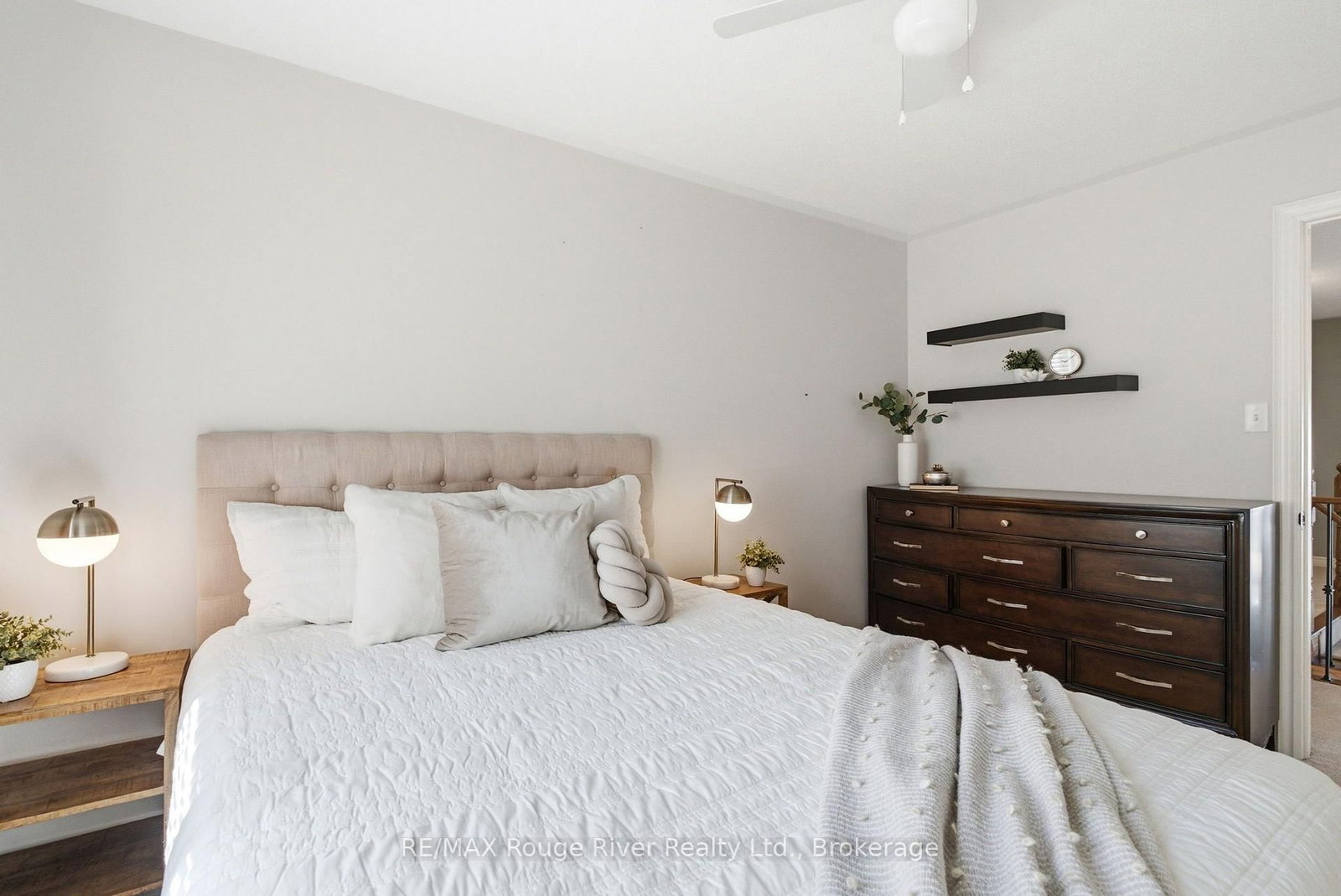 18 Rainbow Crescent • Whitby, ON photo 31