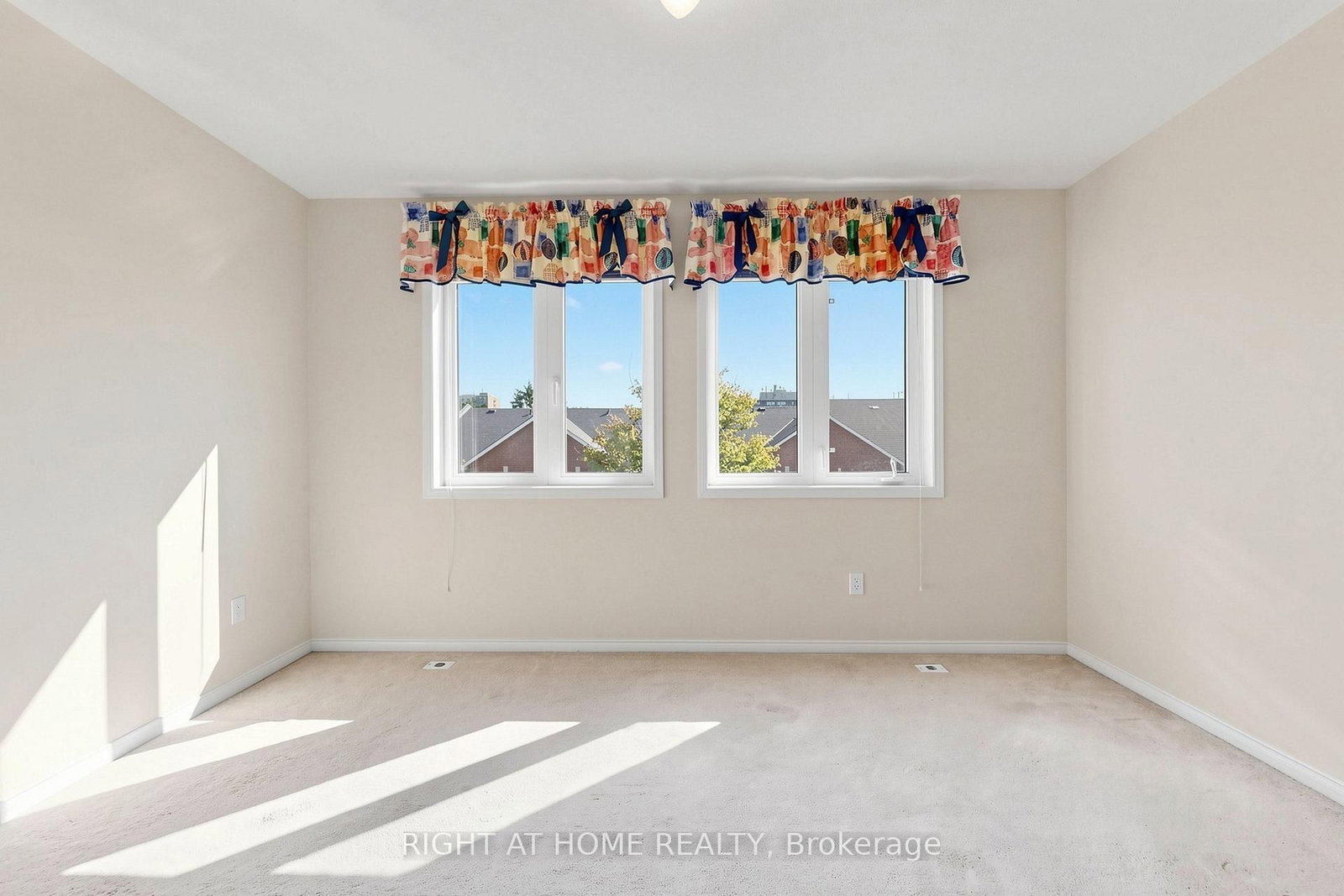 83 Mondeo Drive • #130 • Toronto, ON photo 12